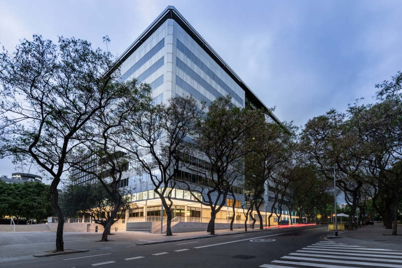 1 Gallery_diagonal_605_07.jpg